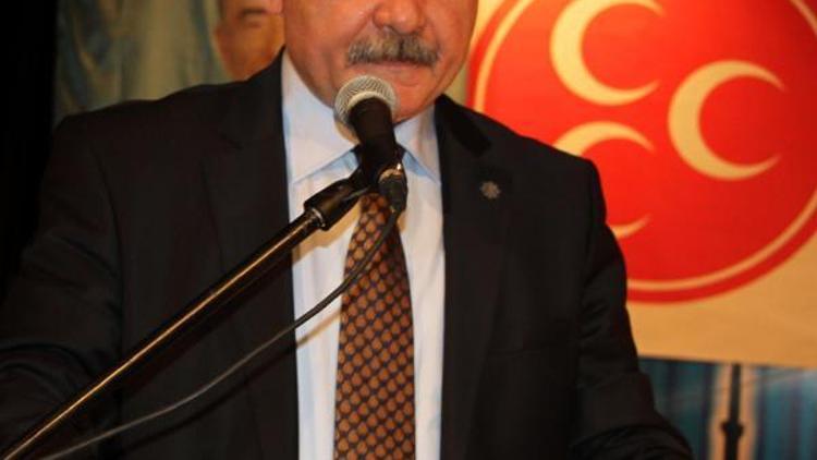 MHPli Vahapoğlu: Kongreler, partiyi kirletenlerden arındırma kongreleri