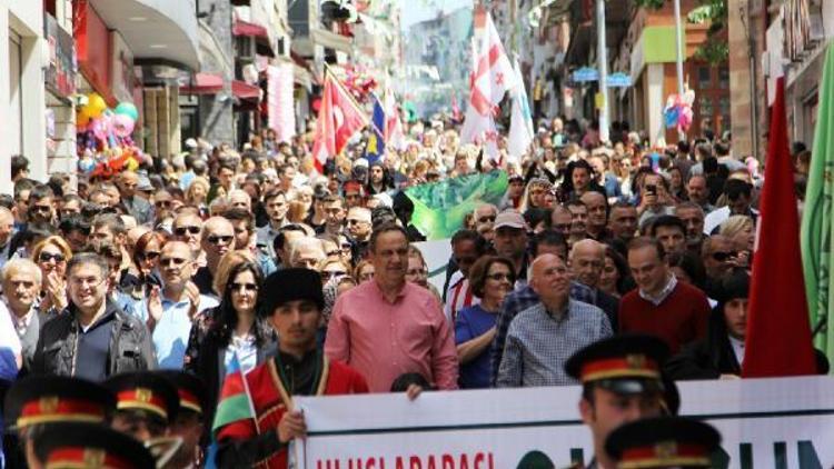 Giresun Aksu Festivali yürüyüşü renkli geçti