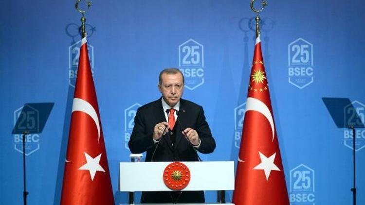 Fotoğraflar //Cumhurbaşkanı Erdoğan basın toplantısı düzenledi