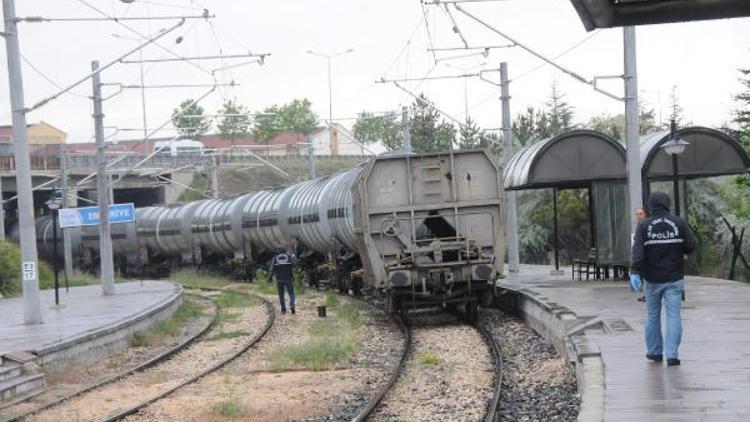 Vagonun üzerinde fotoğraf çektirirken akıma kapılan liseli Ebru kurtarılamadı