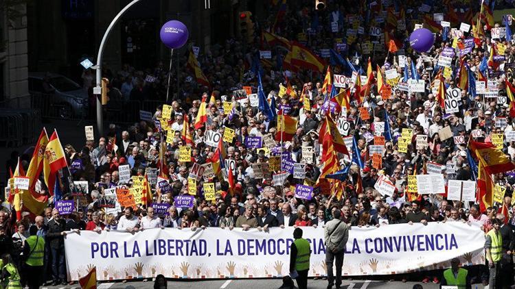 Katalonya bağımsızlığını ilan edecek