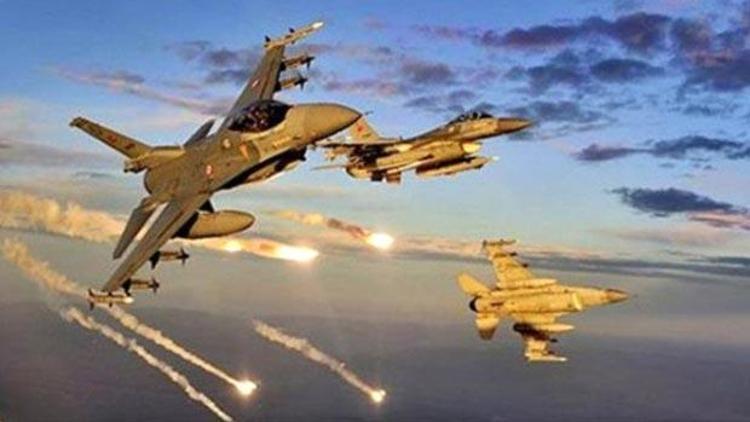 TSKdan Kandile hava operasyonu: 4 terörist öldürüldü