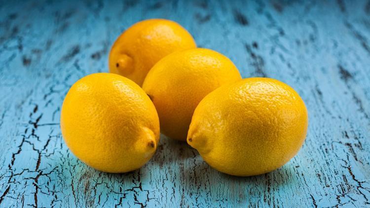 Yumuşacık ellerin sırrı: Limonla el bakımı