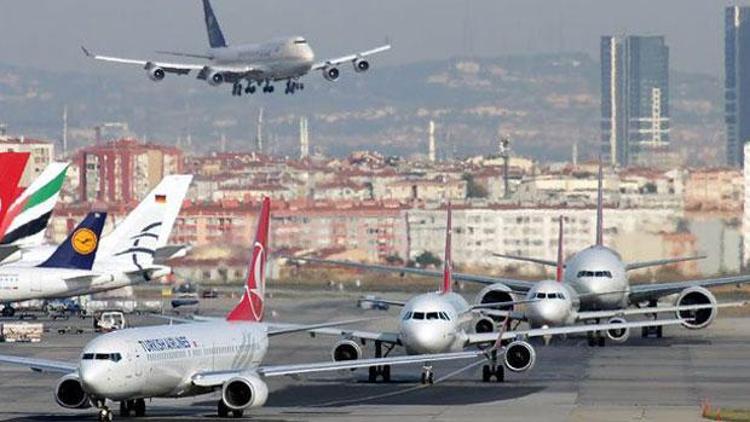 İstanbul hava sahasında hareketli dakikalar... Mümkünse inelim artık