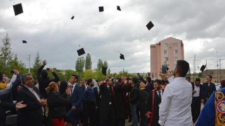 Bozkır MYO’da mezuniyet heyecanı