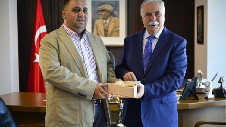 Tarsus Belediye Başkanı Can, Başkan Gökhan’ı ziyaret etti