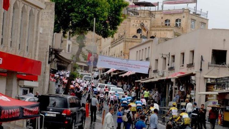 Uluslararası Medeniyetler Bisiklet Turu startı Mardinden verildi