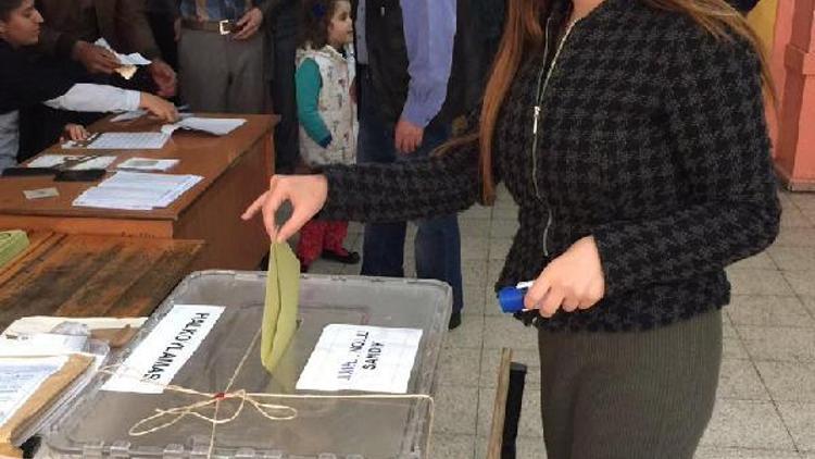 HDPnin tutuklu Milletvekili Çelik, 3 yaşındaki kızını cezaevinde yanına istedi