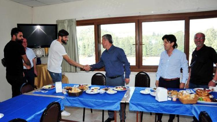 Menemen Belediyesporda kahvaltılı veda