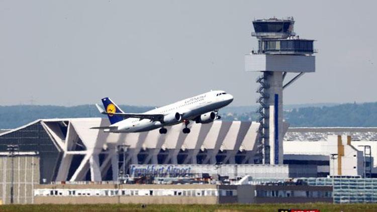 Alman havalimanları, 4 ayda 23.5 milyon yolcu ağırladı