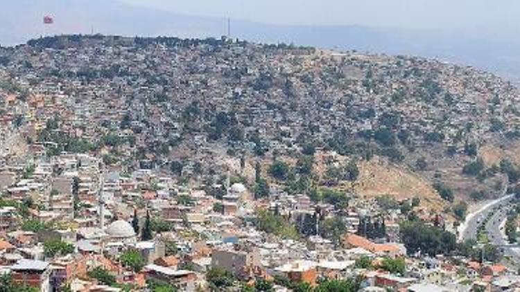 Kadifekalede yıkım yeniden başladı