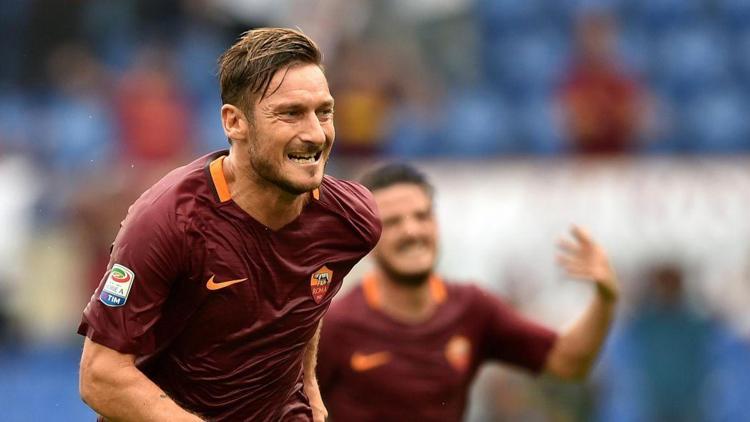 Totti, Roma formasını son kez giyecek