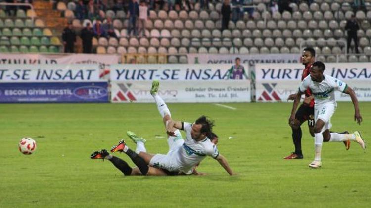 Giresunspor-Eskişehirspor maç fotoğrafları