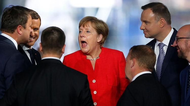 Erdoğan-Merkel görüştü İşte Merkelin iki isteği