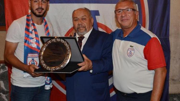 Altınorduda futbolculara teşekkür yemeği