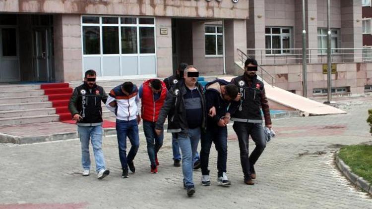 Yozgat’ta uyuşturucu hapla yakalanan 3 kişi tutuklandı