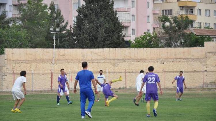 Nizipte Suriyeliler arasında Futbol Turnuvası