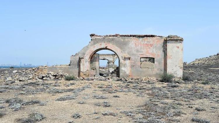 ek fotoğraflar // Azerbaycandaki ‘Nargin Adası’ şehitleri unutulmadı, ilk kez resmi ziyaretle anıldılar - 3