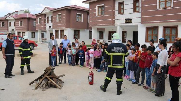 Bitliste öğrencilere yangın eğitimi