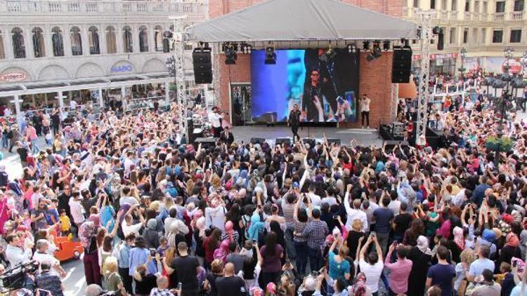 Venedik Alışveriş Karnavalı ziyaretçi rekoruna koştu