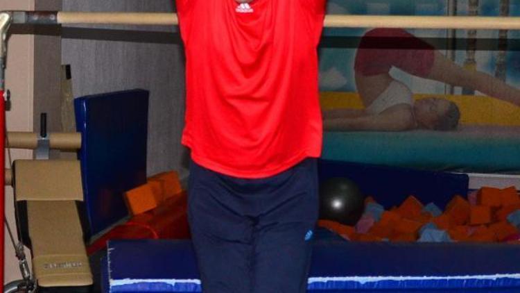 Zihinsel engelli İbrahim, cimnastikte yine şampiyon