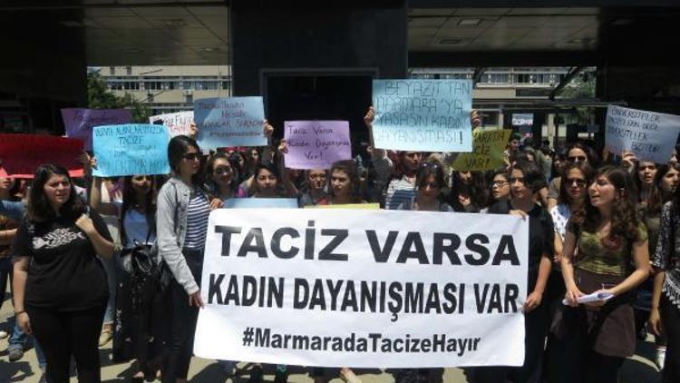 Maramara Üniversitesinde Taciz protestosu