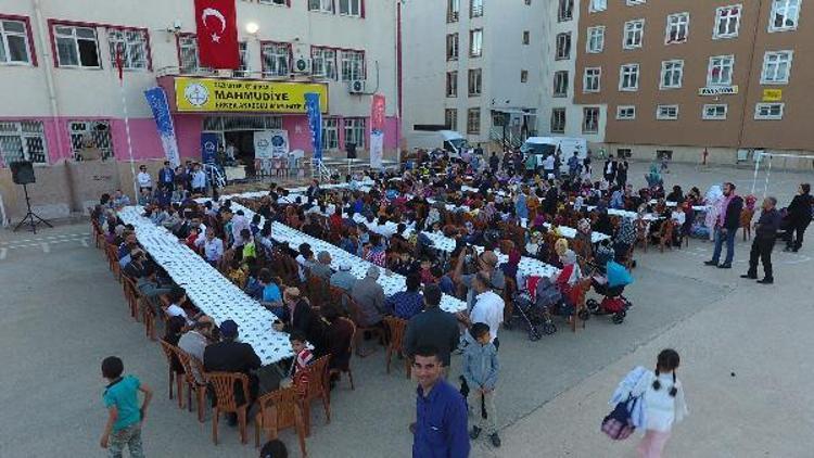 Gaziantep’te mahalle iftarları