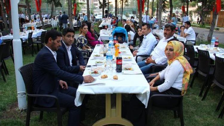 Emniyetten şehit ailesi ve gazilere iftar