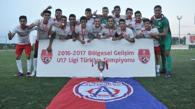 Altınorduda U17 gururu