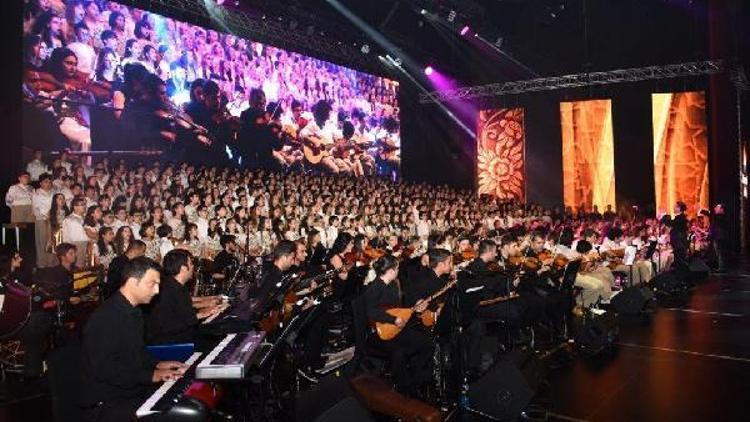 Bahçeşehir Korosu bu sene Türkiyeyi anlattı