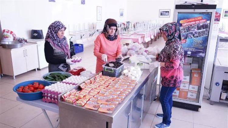 Nevşehir belediyesi hasta ve yaşlılar için iftarlık dağıtıyor