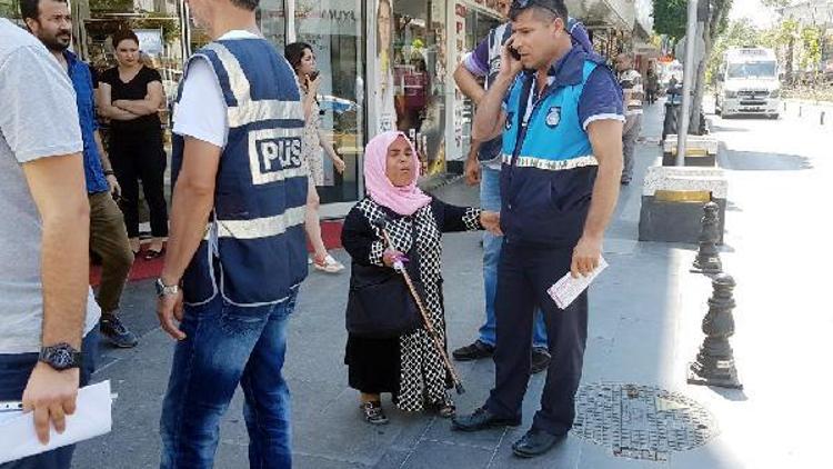 Dilencinin üzerinden ücretsiz ulaşım kartı çıktı