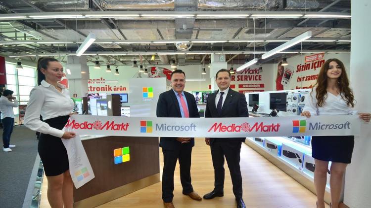 Microsoft’un Türkiye’deki ilk mağaza içinde mağazasını açtı