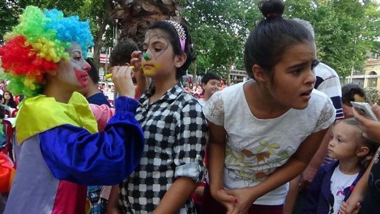 Bayramiçte çocuklara özel iftar