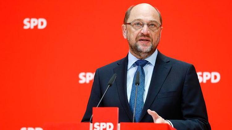 SPD’de Schulz etkisi kayboldu