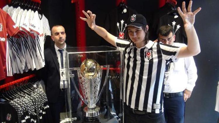 Beşiktaşın şampiyonluk kupası Edirnede