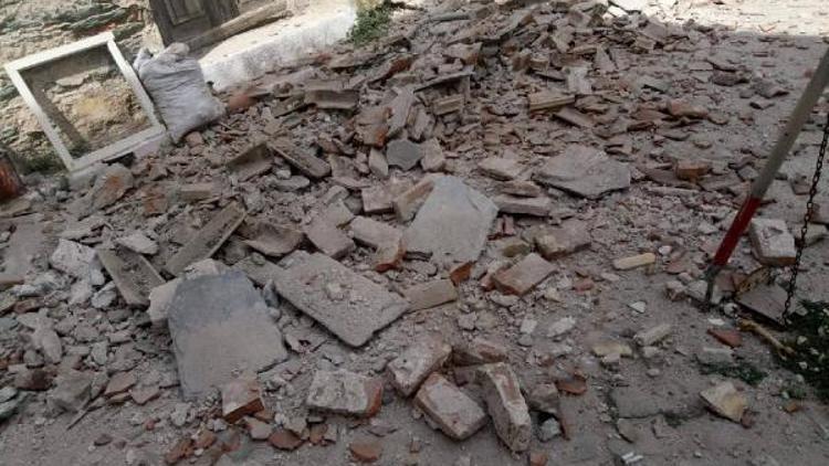 Egedeki 6.2 büyüklüğünde deprem, Türkiyenin batısını sarstı (3)