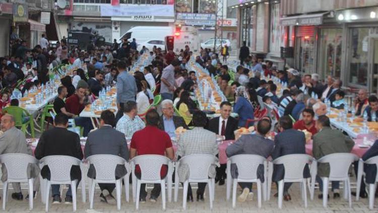 VEDAŞ Yüksekova’da iftarı program düzenledi