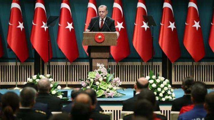 Cumhurbaşkanı Erdoğan : Türkiye Cumhuriyeti, binlerce yıllık köklü devlet geleneğimizin en son ve en genç temsilcisidir