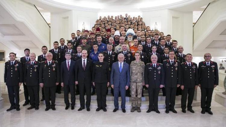 Başbakan Yıldırım,  Jandarma Genel Komutanlığı heyetini kabul etti