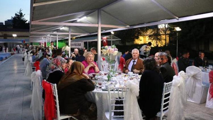 Jandarmanın 178inci kuruluş yıl dönümünde şehit yakınları ve gazilere iftar