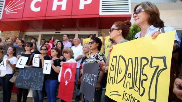 CHPliler Berberoğlunun tutuklanmasını protesto etti