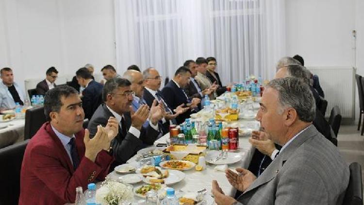 Vali Peynircioğlu OSB iftarında