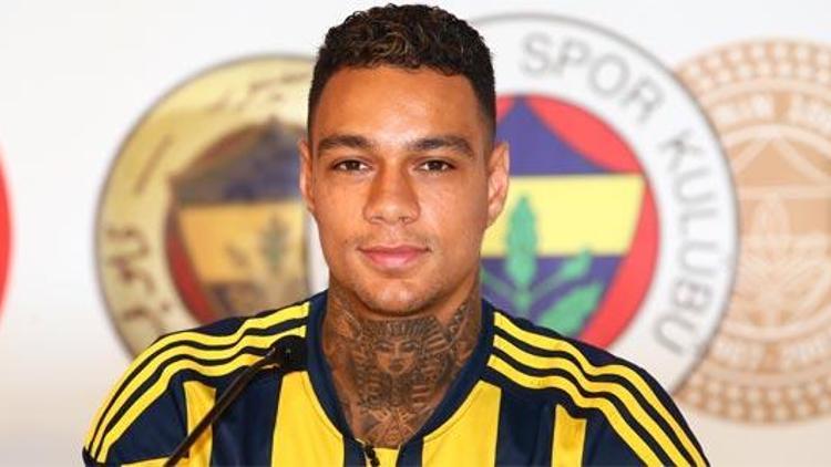 Fenerbahçede Van der Wiel affedildi