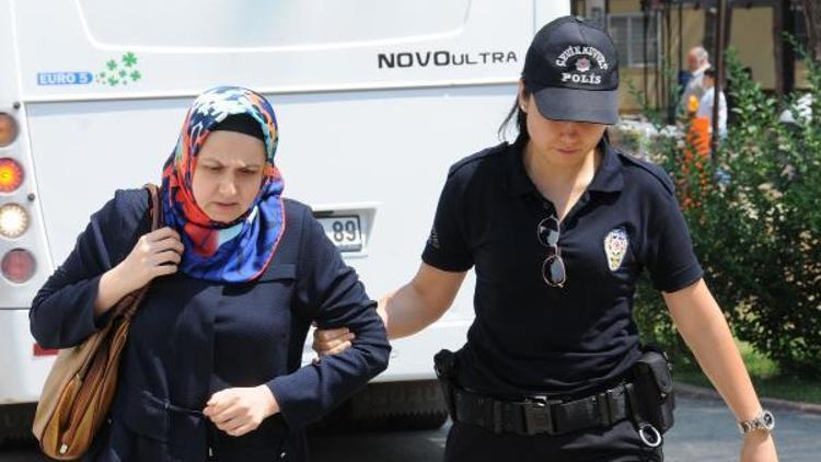 Adanada öğretmenlere yönelik FETÖ operesyonu: 20 gözaltı
