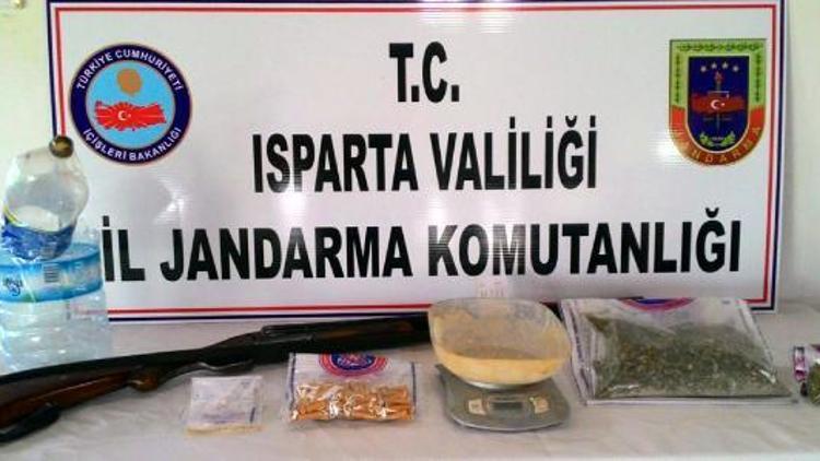 Kooperatif bakanı uyuşturucudan tutuklandı