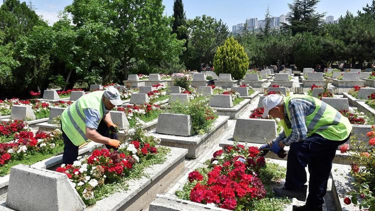 Mezarlıklara trafik düzenlemesi