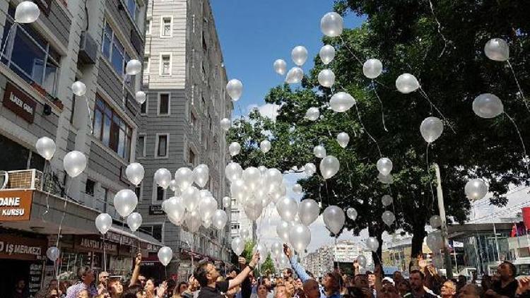 Nuriye Gülmen ve Semih Özakça’ya destek için gökyüzüne 100 balon