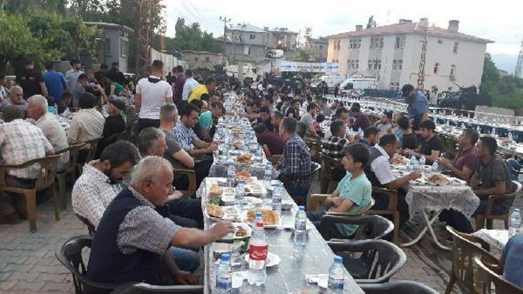 VEDAŞ ve VEBSAŞtan Çukurcada iftar yemeği