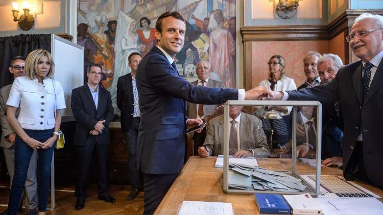 Fransa için kritik gün yarın Seçimlerin ikinci turu başlıyor
